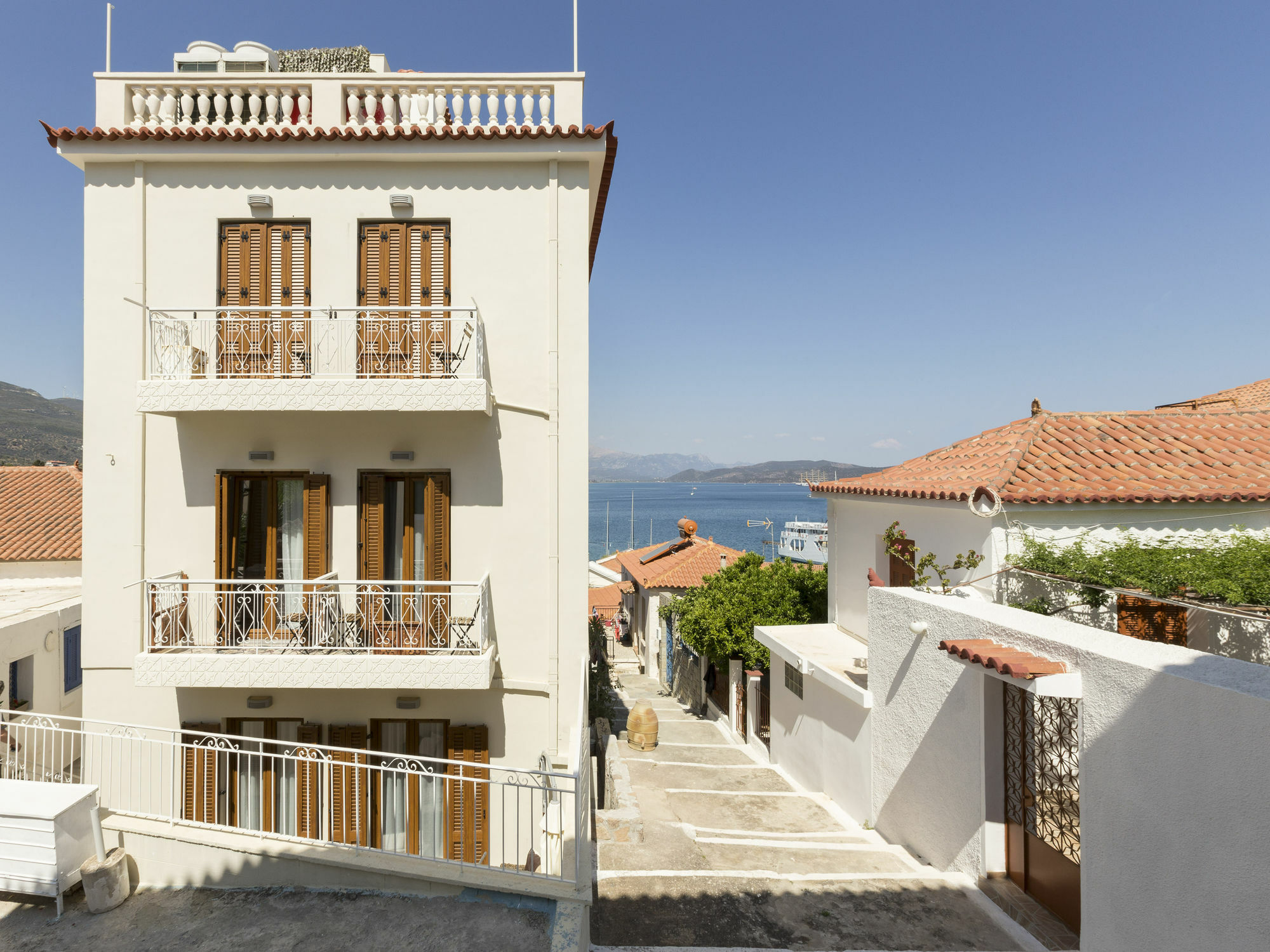 Dimitra Boutique Hotel Poros Town Екстер'єр фото